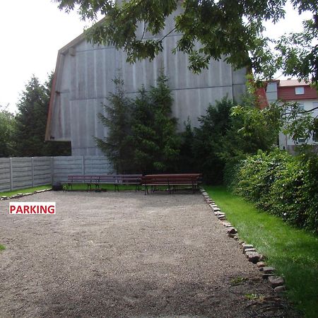 Apartamenty Typu Studio 50 Metrow Od Morza ウストロニエ・モルスキエ エクステリア 写真