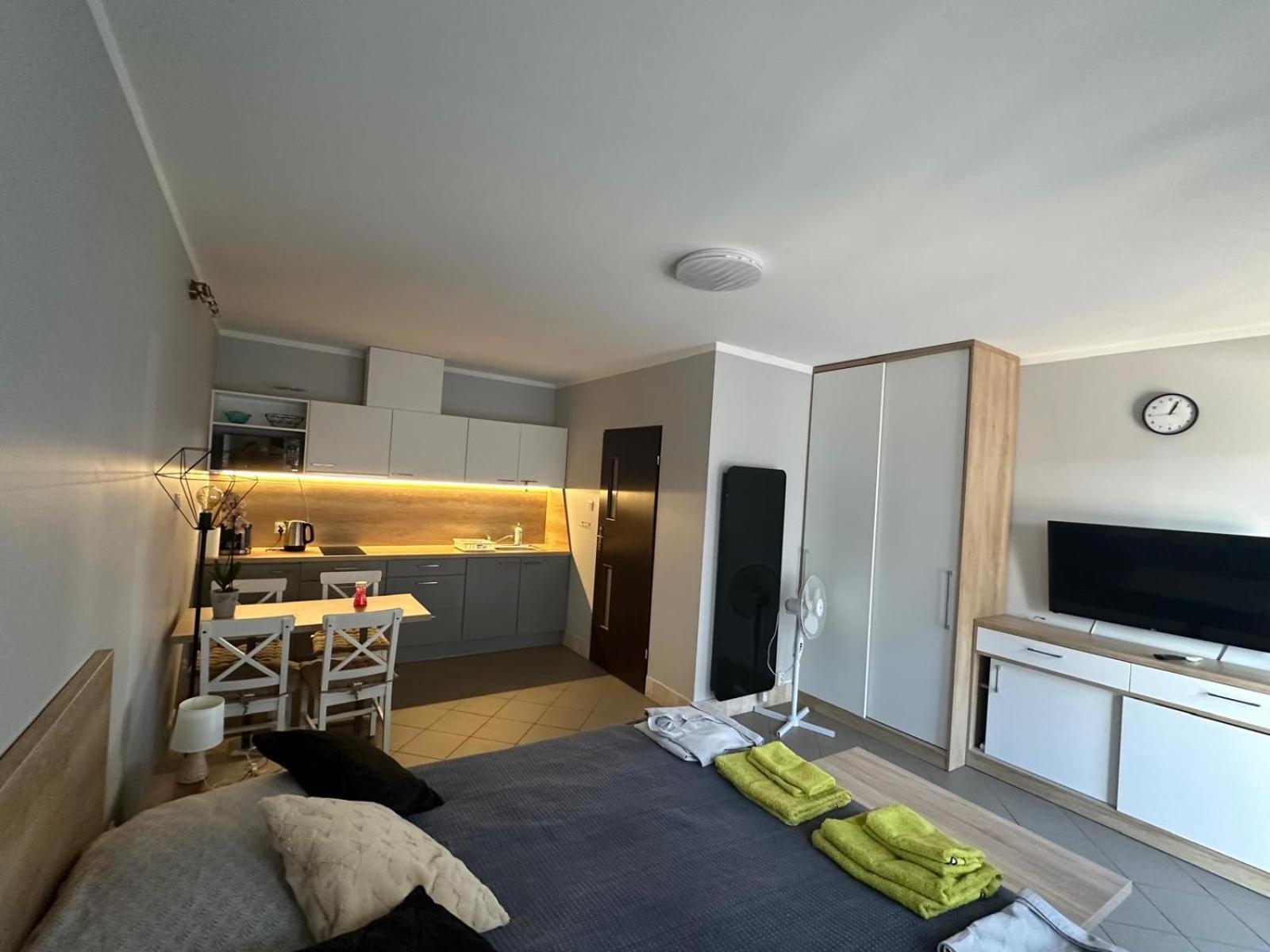 Apartamenty Typu Studio 50 Metrow Od Morza ウストロニエ・モルスキエ エクステリア 写真