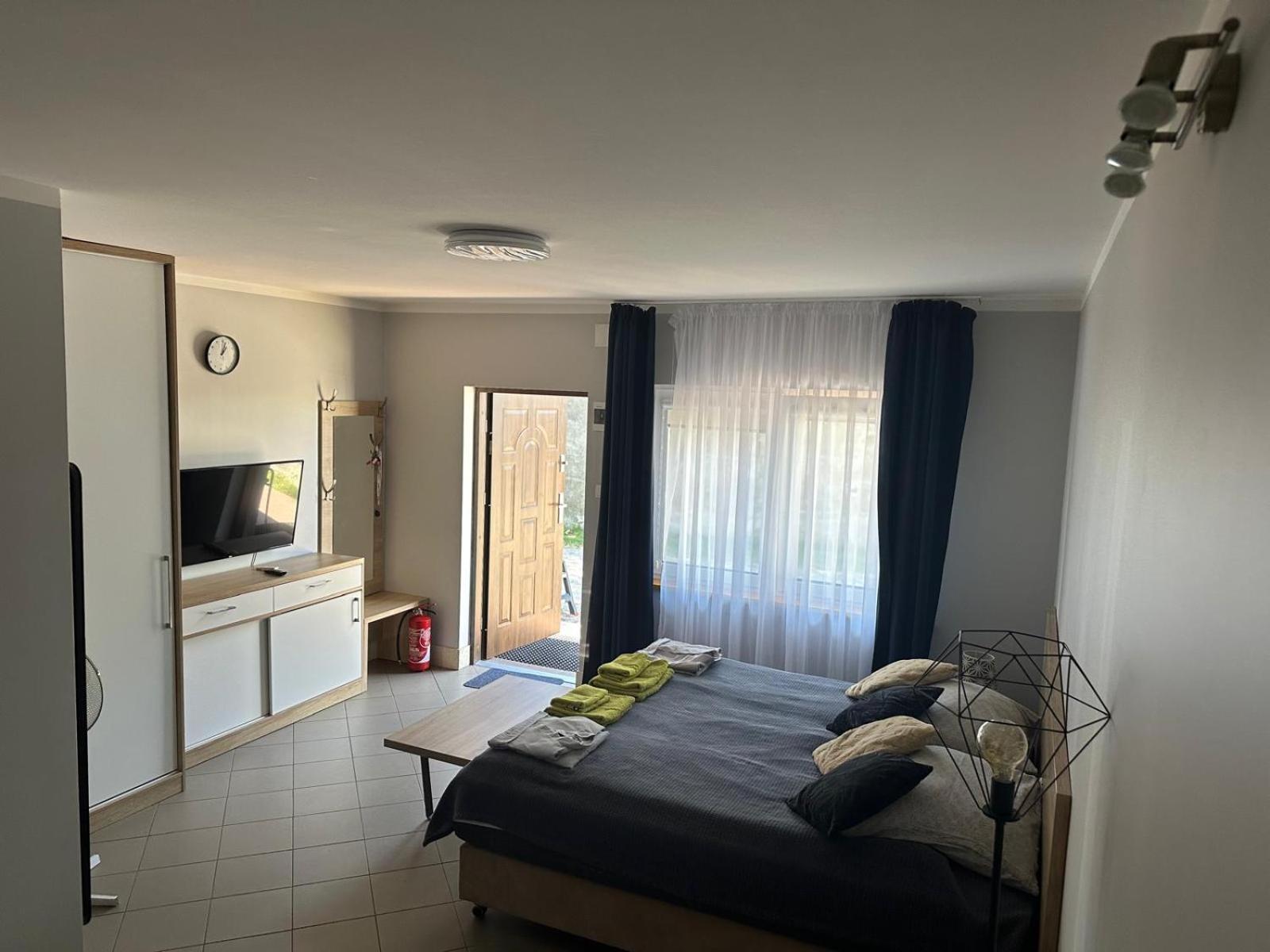 Apartamenty Typu Studio 50 Metrow Od Morza ウストロニエ・モルスキエ エクステリア 写真